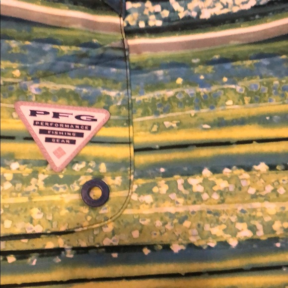 Columbia PFG swim trunks - Picture 2 of 4